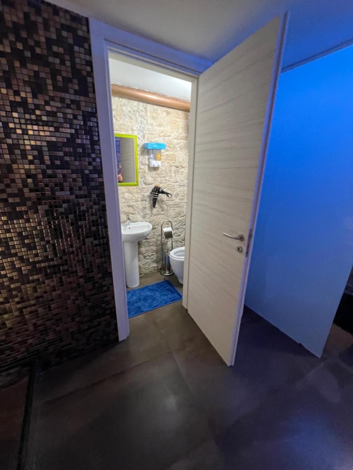 Bed and Breakfast Relax For A Day Barletta Exterior foto