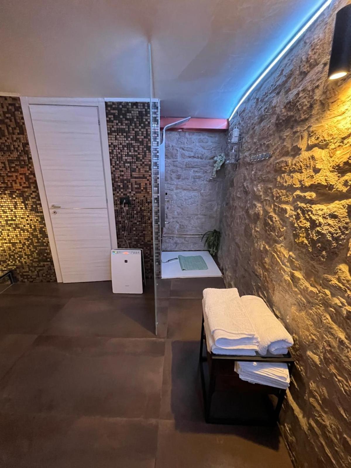 Bed and Breakfast Relax For A Day Barletta Exterior foto