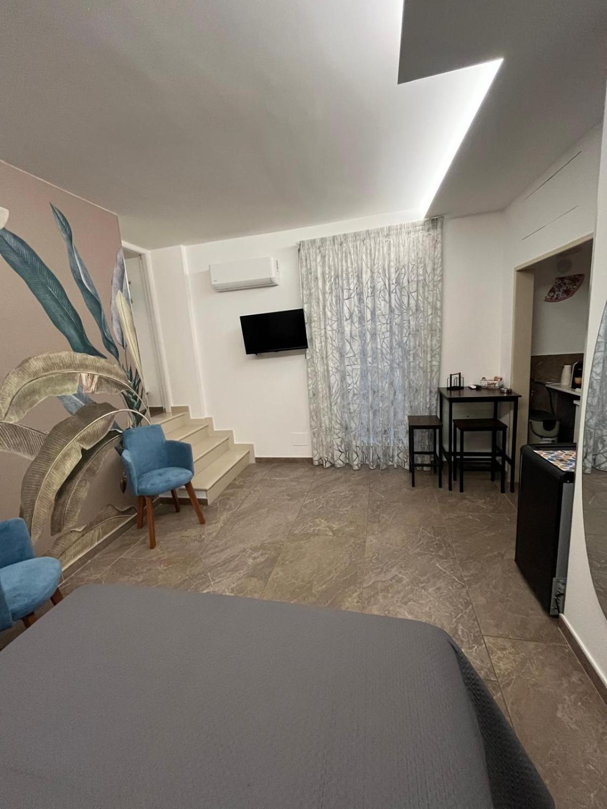 Bed and Breakfast Relax For A Day Barletta Exterior foto